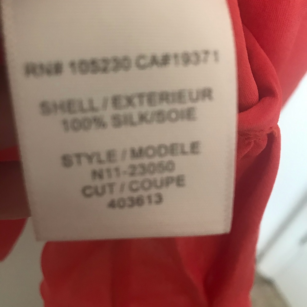 Joie sleeveless tie silk shirt size small - Picture 6 of 6